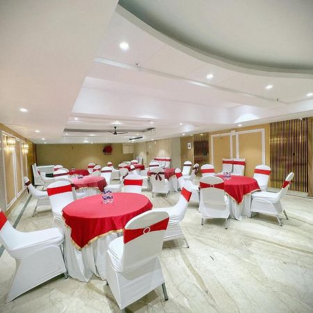 The Orion Express - East Of Kailash New Delhi Exterior photo