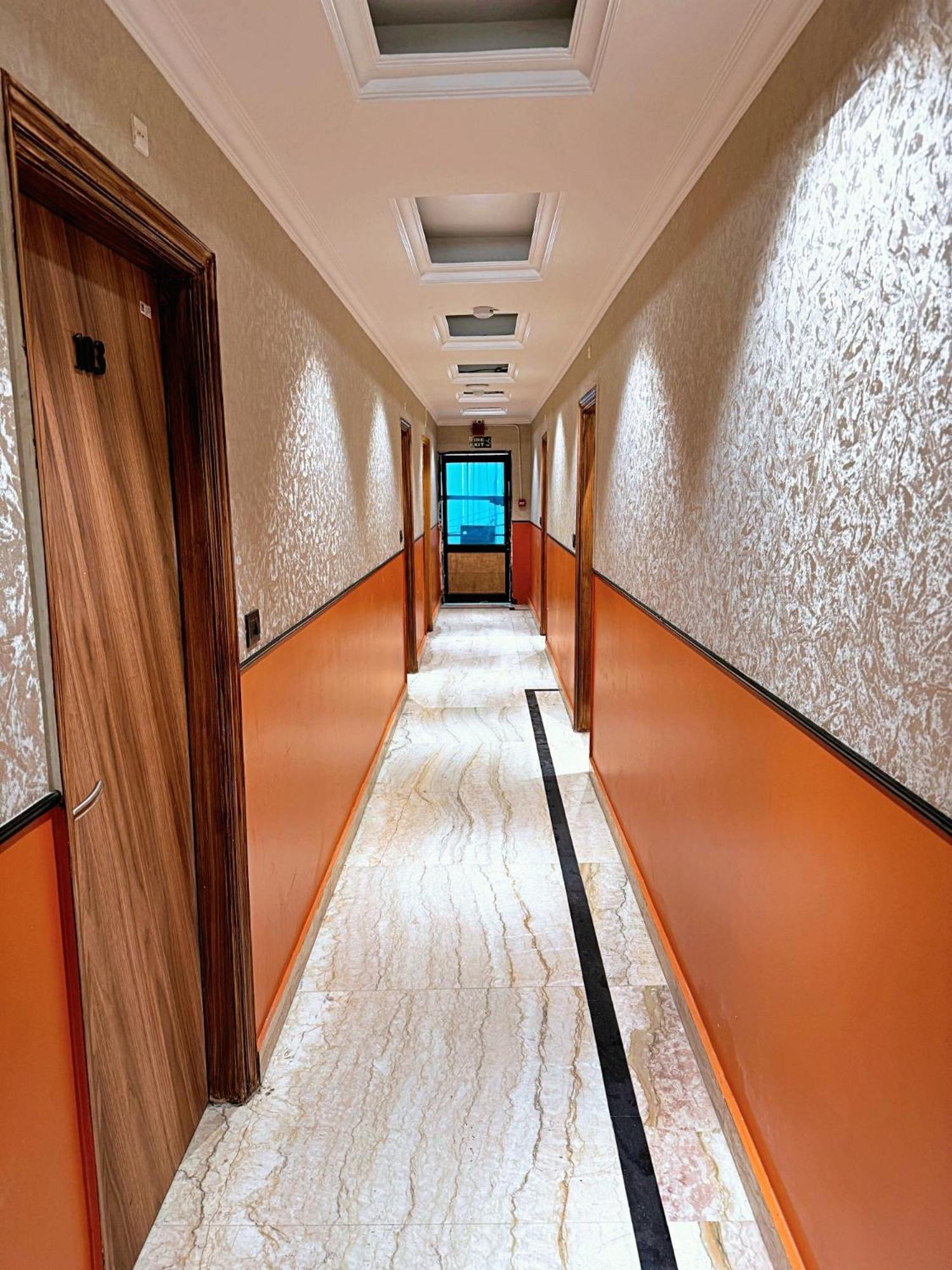The Orion Express - East Of Kailash New Delhi Exterior photo